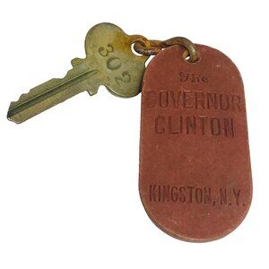 Vintage The Governor Clinton Kingston NY Hotel Key & Fob 302 New York Original